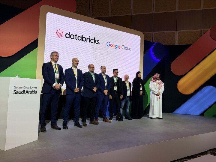 شركة Databricks تعلن عن توفر منصتها على سحابة Google Cloud في المملكة العربية السعودية